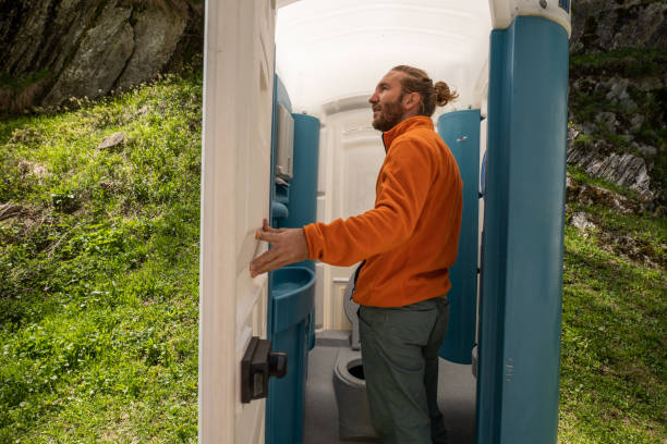 Portable Toilet Options We Offer in Loyal, WI